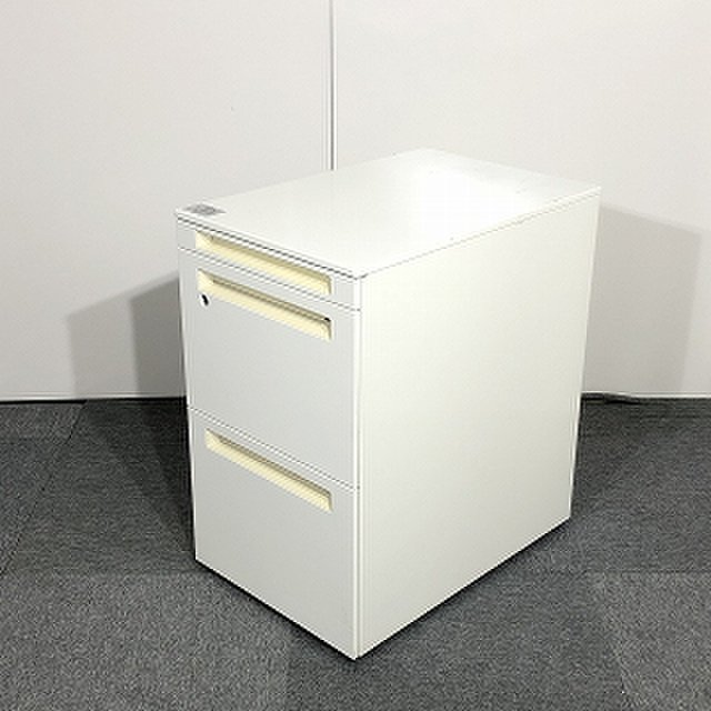 【ロット入荷！！】オカムラ|アドバンス|3段ワゴン【関西倉庫在庫】
                        アドバンス(ADVANCE)
                                    中古
            