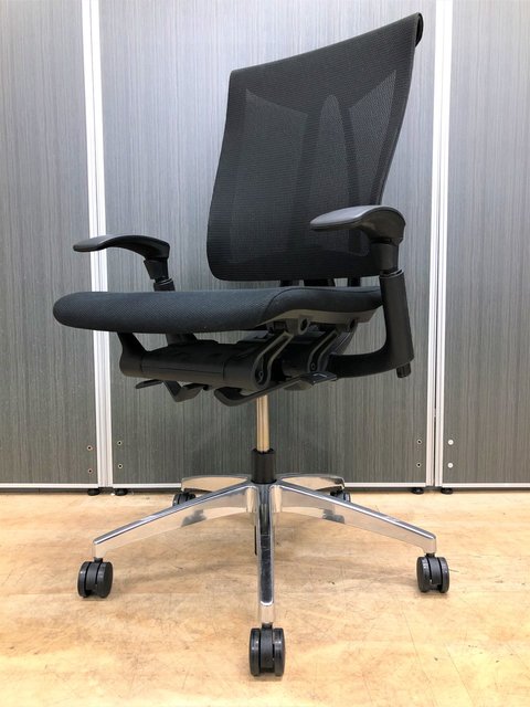 【中古】セレーオ  KF-570JB-ZTT1 イトーキ（ITOKI） 肘付ハイバックチェア
