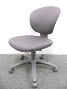 【フィット感抜群！】■KOKUYO製　レグノチェア　グレー　■【3次元形状モールドウレタンが心地よい！】