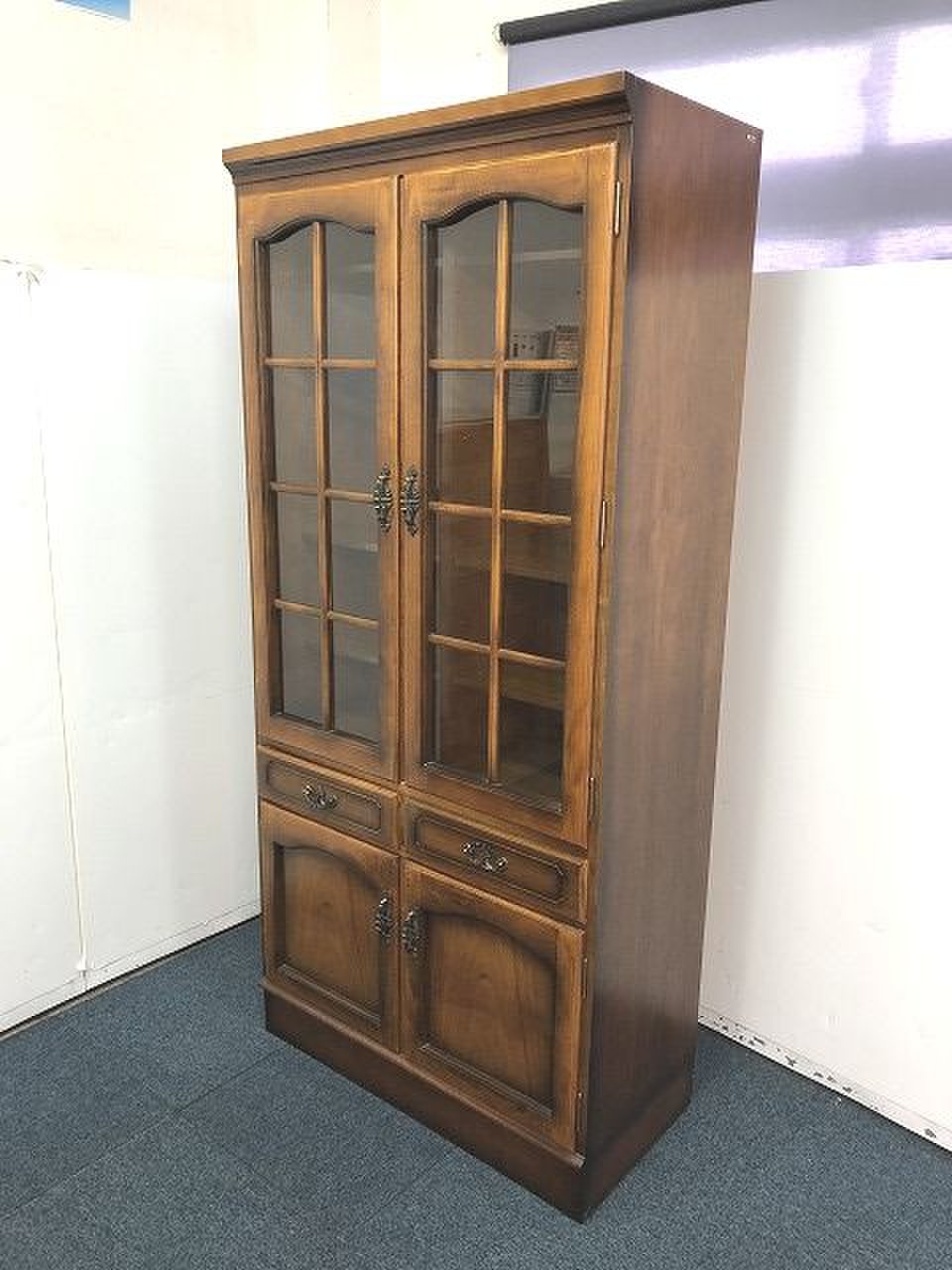 1台限定！！【定価約18万円！！大人気！！木製家具商品の入荷です！！】カリモク製商品!!【I】
                        その他シリーズ
                                    中古
            