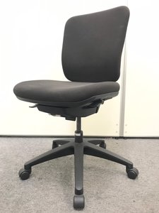 【固めクッションが心地いい】内田洋行製◆エムアイチェア◆Mi