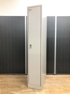 【2台入荷】新品品薄商品!!便利な更衣用ロッカー【中古】【オフィス家具】【東京】【大阪】【愛知】【岐阜】