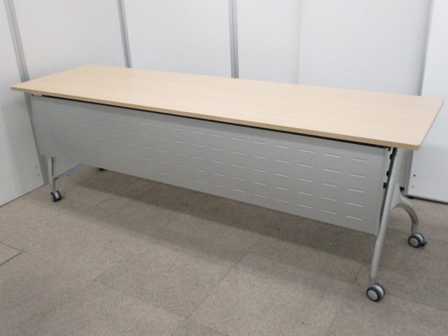 【中古】リリッシュ   イトーキ（ITOKI） スタックテーブル(長机/折りたたみ/会議用)