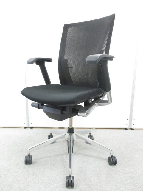 【中古】ヴェント   イトーキ（ITOKI） 肘付ハイバックチェア