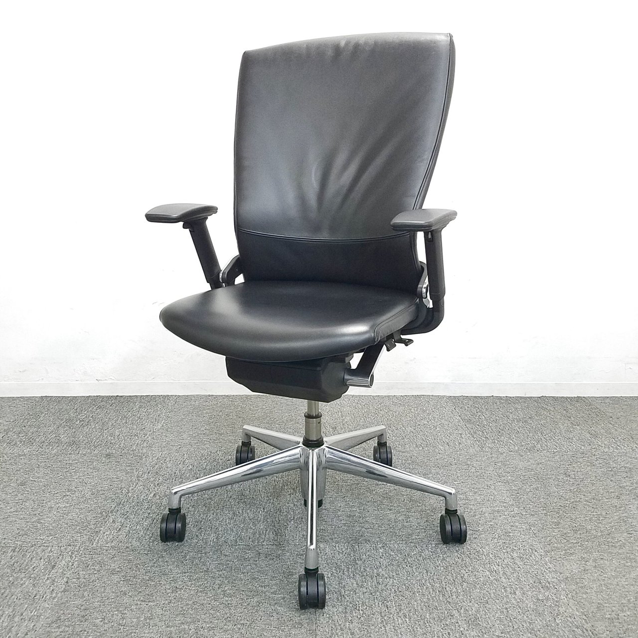 【2脚入荷】内田洋行最高峰「Pulse（パルス）」中古　高級チェア　オフィスチェア　テレワーク　在宅ワーク　OAチェア　事務椅子 マネジメントチェア
                        パルス 
                                    中古
            