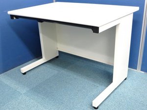 【希少品】【新品！！ホワイトカラー1000ｍｍ幅の平机！！ロット入荷！！】■プラス■フラットライン