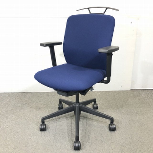 　定番のウチダ製オフィスチェア　可動肘タイプ　クレネ
                        クレネ 
                                    中古
            