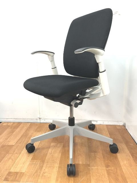 【中古】フルゴ  KF-430GBHW9T1 イトーキ（ITOKI） 肘付ミドルバックチェア