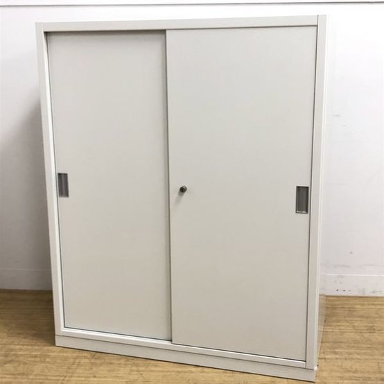 【中古】その他シリーズ  Steelcase（スチールケース） ローキャビネット／引き違い