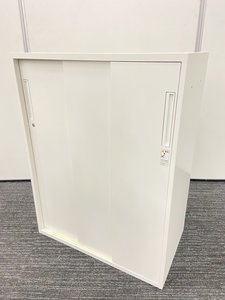 【レア商品】収納物の確認がしやすい3枚引違書庫!コクヨ製エディア書庫!【清潔感の溢れるホワイト】