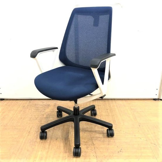 【中古】ノナ   イトーキ（ITOKI） 肘付ハイバックチェア