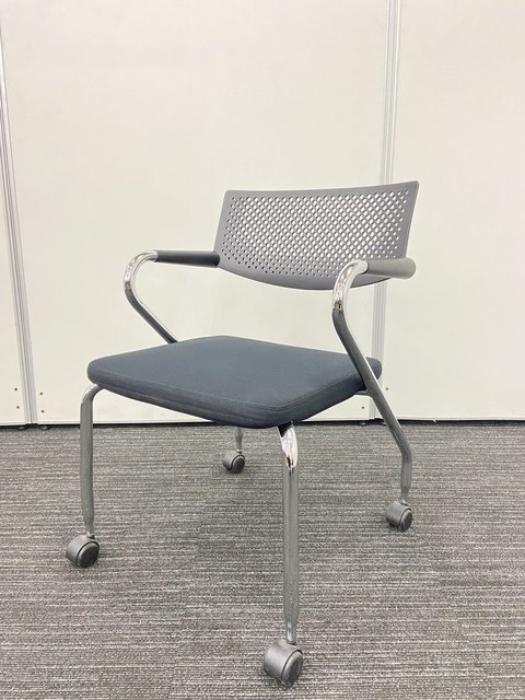 【中古】ビザロール   vitra（ヴィトラ） ミーティングチェア