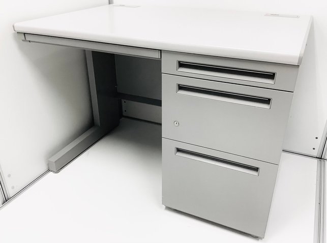 【中古】FEED   ウチダ（UCHIDA) 片袖机