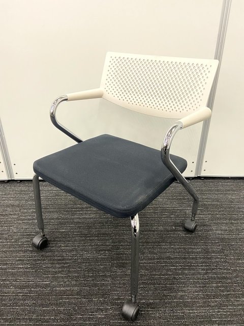 【中古】ビザロール   vitra（ヴィトラ） ミーティングチェア