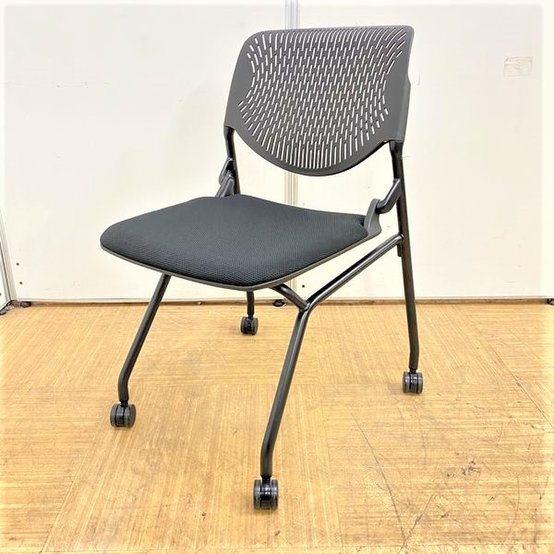 【中古】ルナ  81S1CK オカムラ（okamura） ネスティングチェア