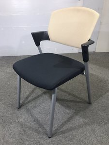 コクヨ製プロッティチェアが入荷！