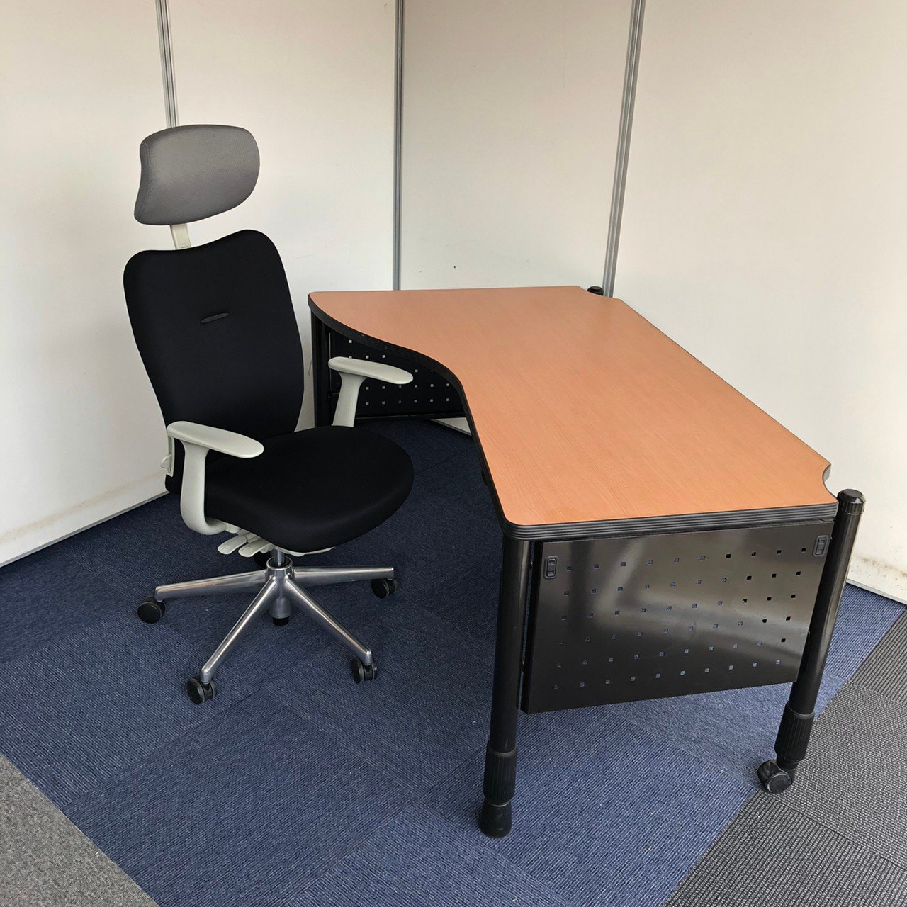 【俺の書斎シリーズacht】シックな色合いがめちゃバズ。送料は8000円から　【ENEIR】
                        アイウェーブ 
                                    中古
            