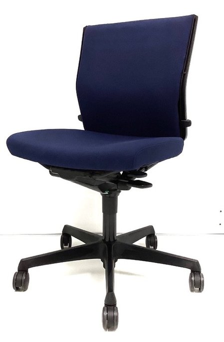 【中古】エスクード（クッション）   オカムラ（okamura） 肘無ローバックチェア