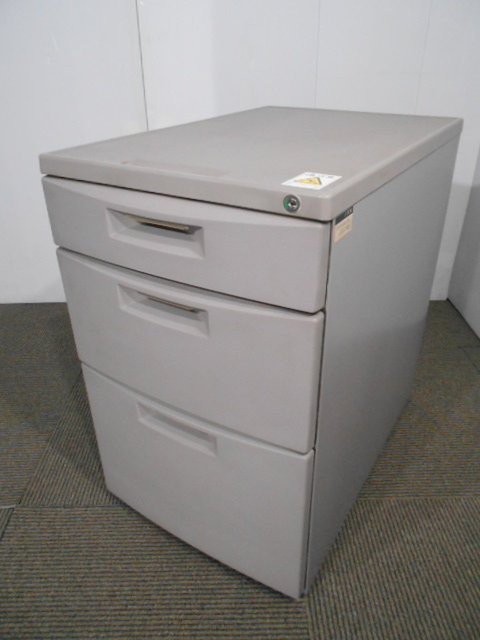 【中古】CZ   イトーキ（ITOKI） ワゴン3段