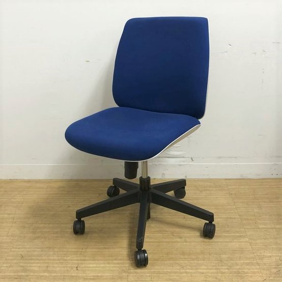【中古】U チェア  KC-UC50SEK BL プラス（PLUS） 肘無ローバックチェア