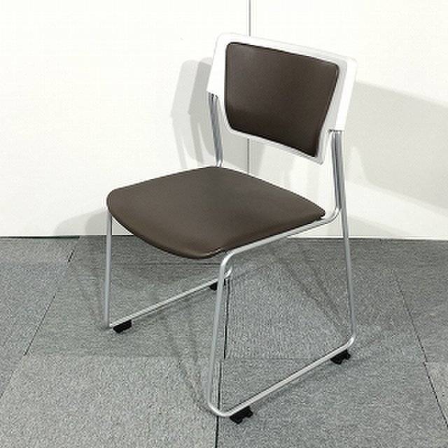 イトーキ｜エレック｜ブラウン｜ホワイト｜ミーティングチェア【中古家具】【新大阪】【淀川区】【北区】【北摂】【関西倉庫在庫】
                        エレック 
                                    中古
            