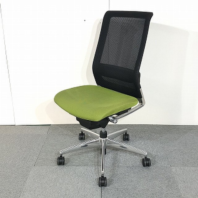 【ロット商品】調節できるエアーで腰をサポート！！人気のランバーサポート付き！！【関西倉庫在庫】
                        エアフォート 
                                    中古
            