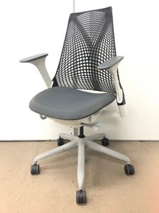 【唯一無二のチェア】ハーマンミラー製セイルチェア/前傾チルト付き【可動式肘置き】