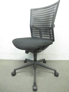 【定価約7万円！！通気性が良く快適な背もたれ樹脂メッシュハイバックOAチェアの入荷です】内田洋行/アクトディア