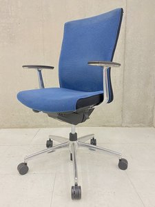 【高級チェア】コクヨ製　定価13万のチェア入荷しました！
中古　高級チェア　オフィスチェア　OAチェア　在宅ワーク　テレワーク