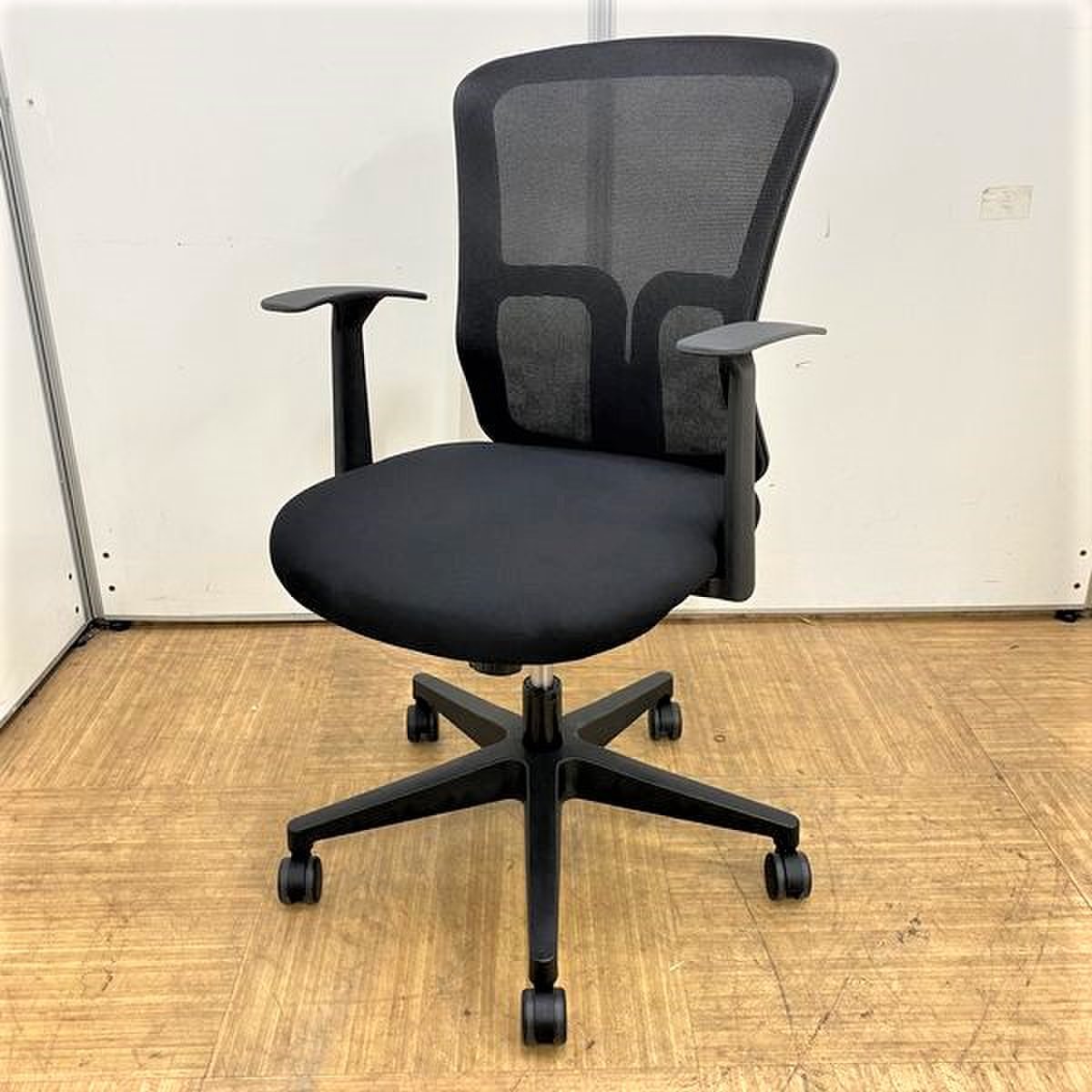 【在庫入替品】【6脚即納可能】メッシュバックでデスクワークをよりクリエイティブに
                        GSMシリーズ 
                                    新古品
            