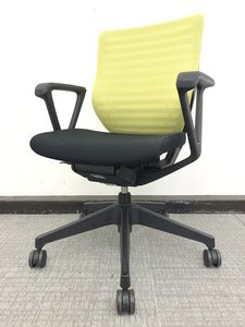 【2010年ｸﾞｯﾄﾞﾃﾞｻﾞｲﾝ受賞】■座面爽やかﾗｲﾑｸﾞﾘｰﾝ♪■夏場も蒸れずに快適‼人気のメッシュタイプ‼◆イトーキ製エピオスチェア