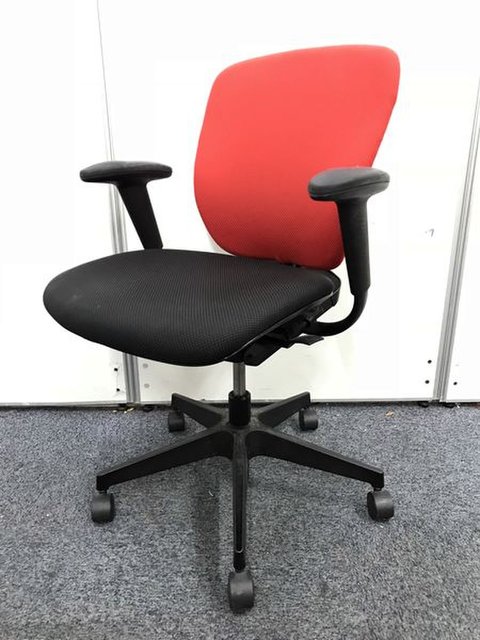 【中古】プラオ   イトーキ（ITOKI） 肘付ローバックチェア