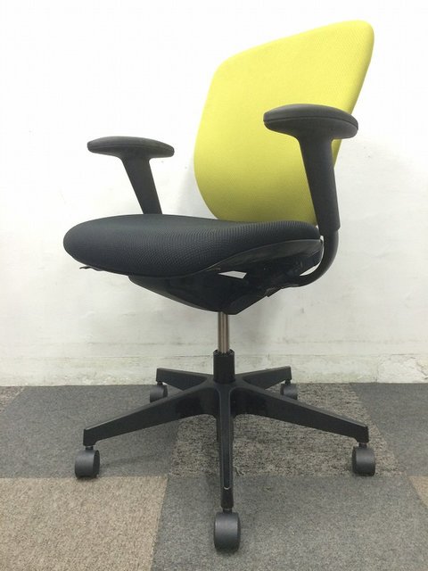 【中古】プラオ  KE-230GH-T1T1L6 イトーキ（ITOKI） 肘付ハイバックチェア