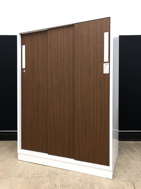 【中古】エディア   コクヨ（KOKUYO） ローキャビネット／引き違い