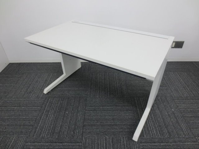 【中古】CZR   イトーキ（ITOKI） 平机