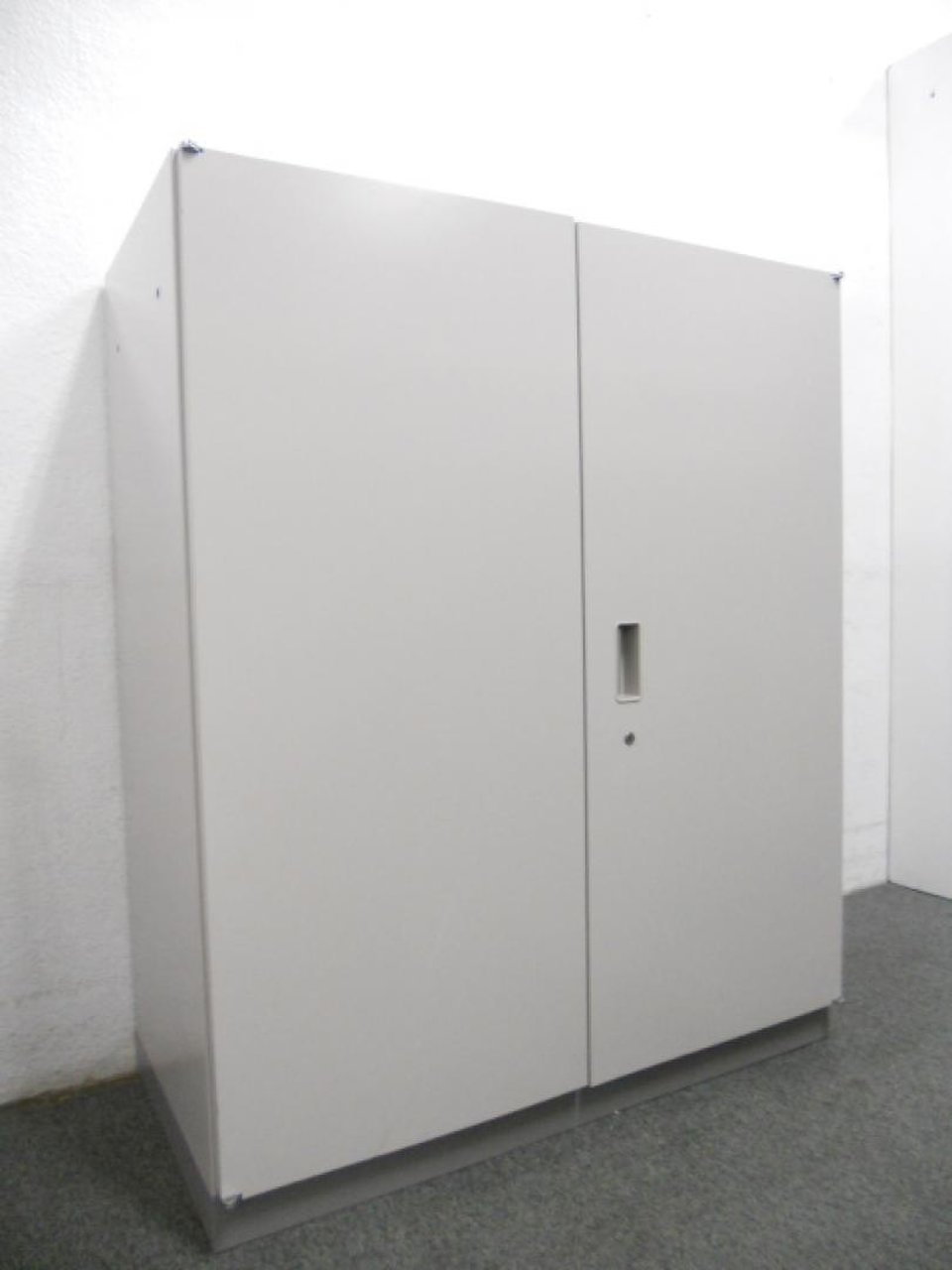 【扉開けば書類は一目でわかります！】 イトーキ/シンライン/ニューグレー
                        シンライン 
                                    中古
            