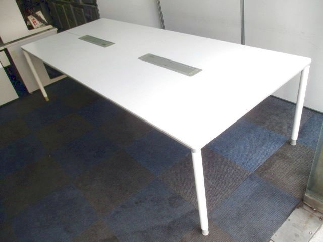 【中古】アプションフリー   オカムラ（okamura） ミーティングテーブル（会議机）