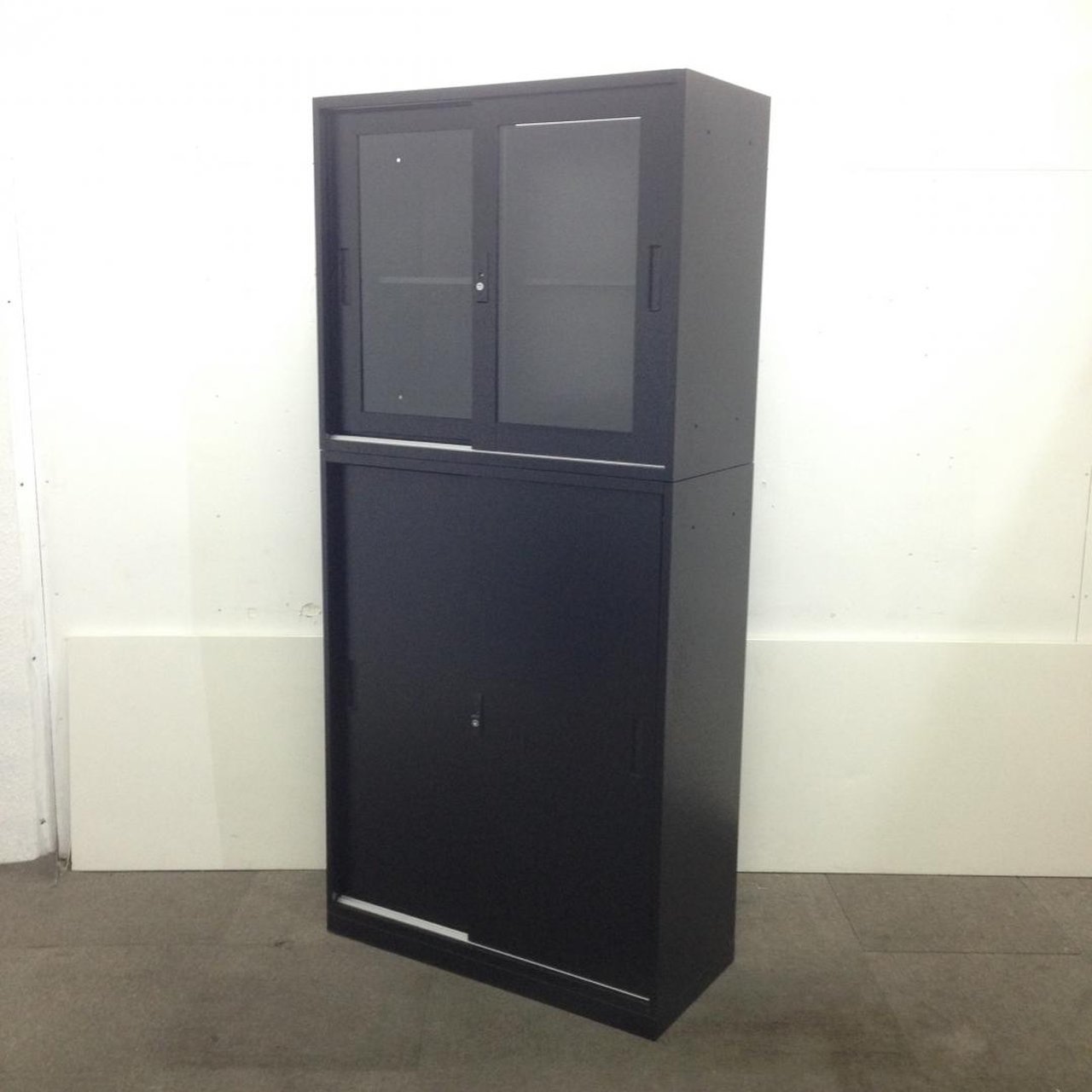 【新古品】(色：ブラック）上下書庫セット(ガラス引違い+スチール引違い)｜井上金庫製｜YS-2A4G/YS-3A4S
                        YS
                                    新品
            