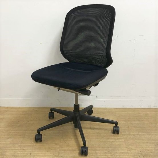 【中古】メダパル   vitra（ヴィトラ） 肘無ローバックチェア