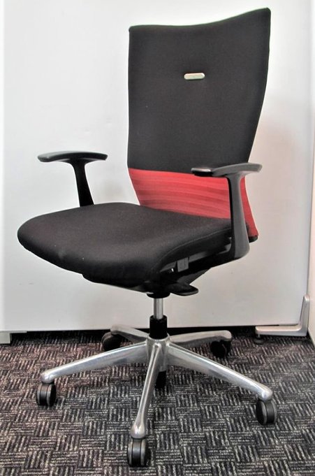 【中古】フィーゴ  CJ45BR-FAM9 オカムラ（okamura） 肘付ハイバックチェア