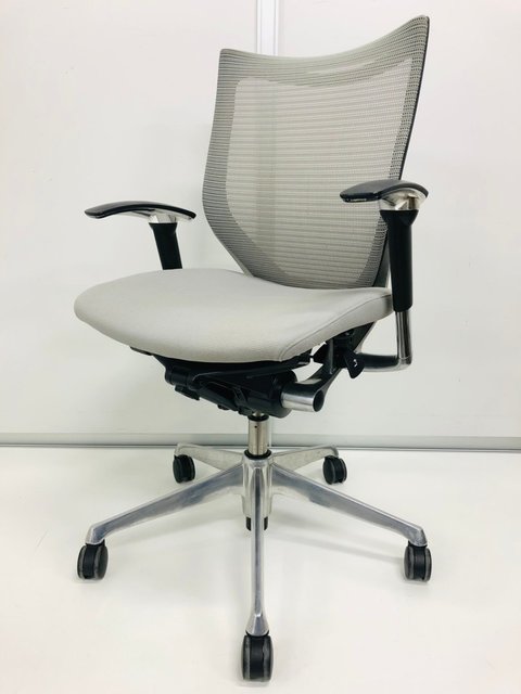 【中古】バロンメッシュ   オカムラ（okamura） 肘付ローバックチェア