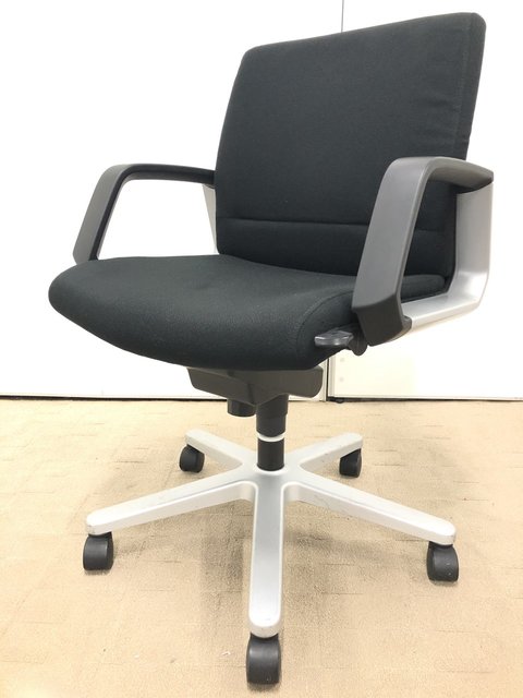 【中古】300シリーズ  CR-G300K コクヨ（KOKUYO） 肘付ハイバックチェア