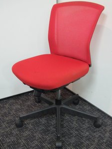 人気のメッシュ！情熱の赤色！あなたのオフィスのモチベーションも燃え上がる、かも？■コクヨ■バリシア