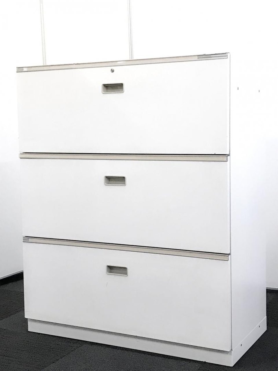 【在庫入替】奥行40cmのありがたみ！たった5cmの差がレイアウトを作成する上では絶大な効果を生む！
                        シンライン 
                                    中古
            