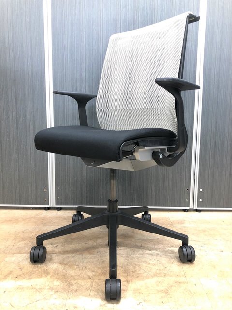【中古】シンクチェア（座:布 THK-13201 Steelcase（スチールケース） 肘付ハイバックチェア