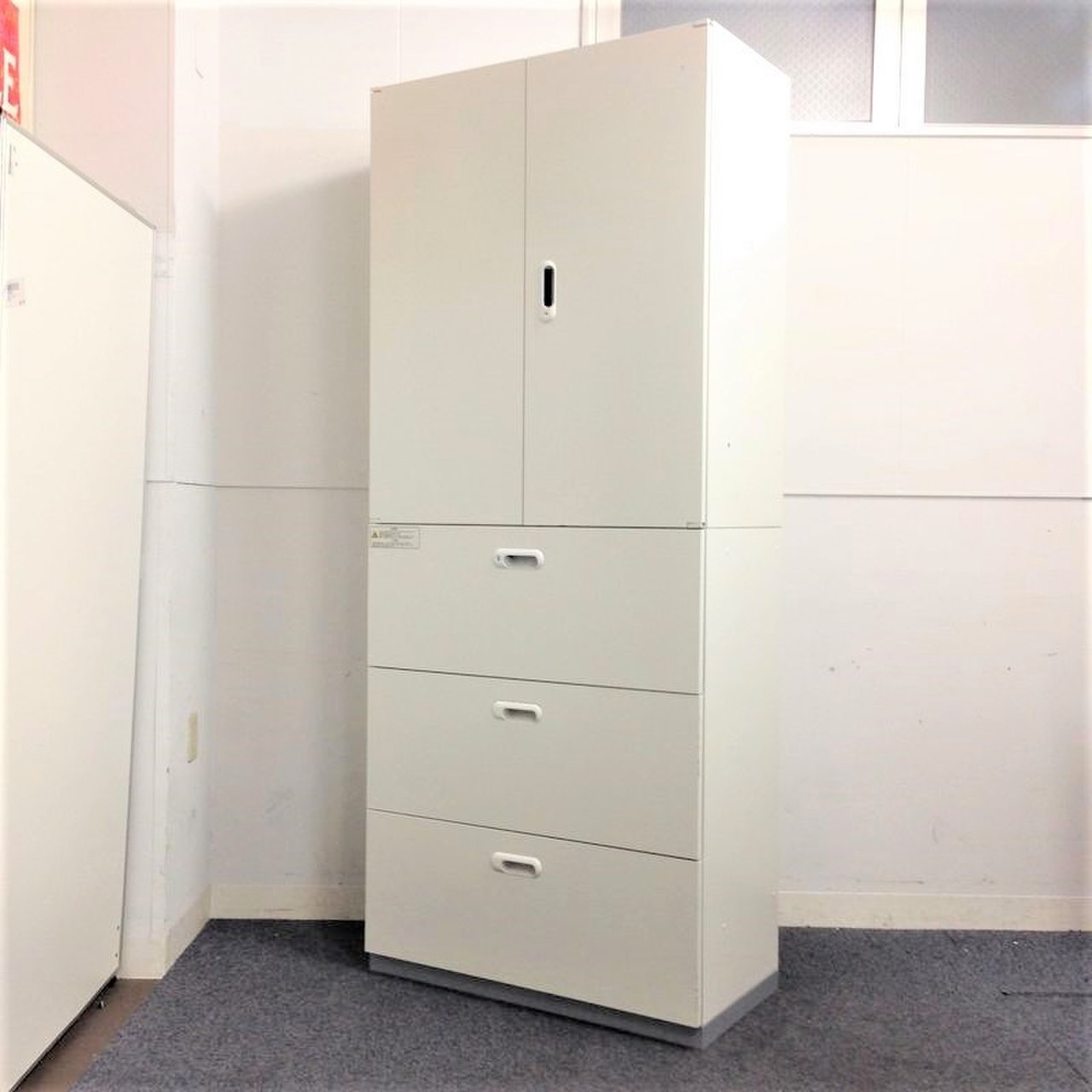 【2台入荷】プラス製品の書庫セットの入荷です！ホワイトで人気の商品です！
                        LINX
                                    中古
            