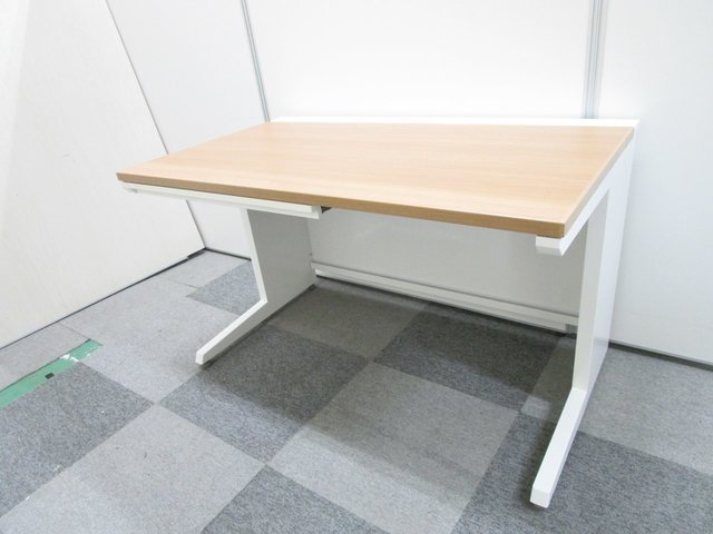 【中古】アドバンス  3V104P オカムラ（okamura） 平机