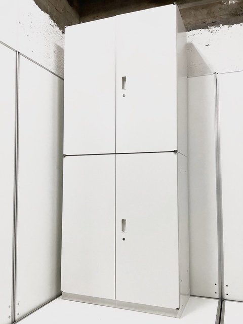 イトーキ製　シンライン　上下両開き書庫！！※棚板・書庫擦れあり