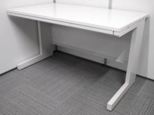 【中古】スカエナ デスク   ウチダ（UCHIDA) 平机