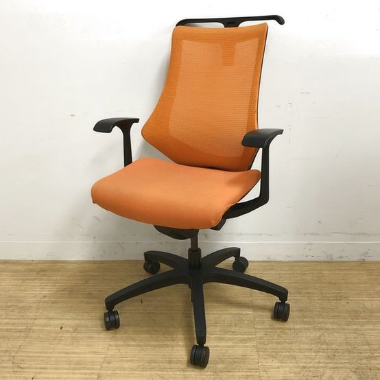 【中古】エフ  KG-170JBH-T1D3 イトーキ（ITOKI） 肘付ハイバックチェア